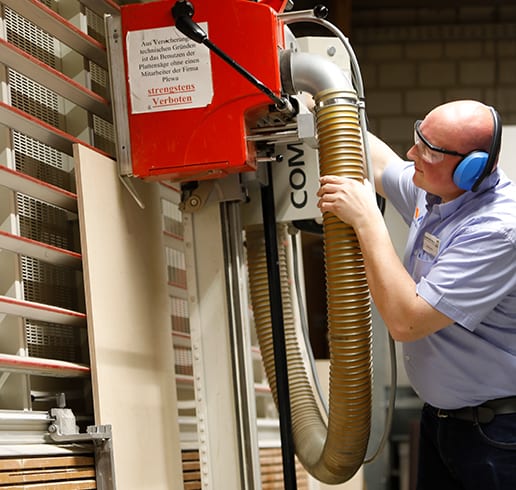 Service 5 HOLZZUSCHNITT