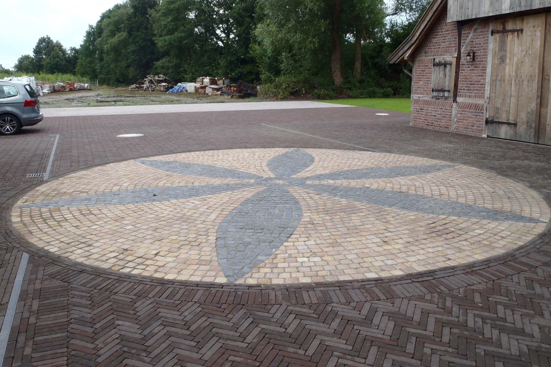 Referenzen 46 P7170013